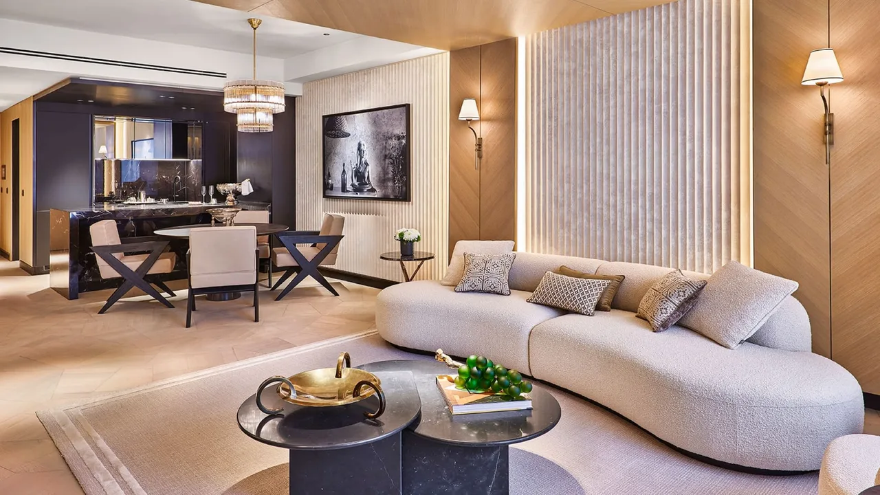 Extraordinary Location with  Unpaired Comfort