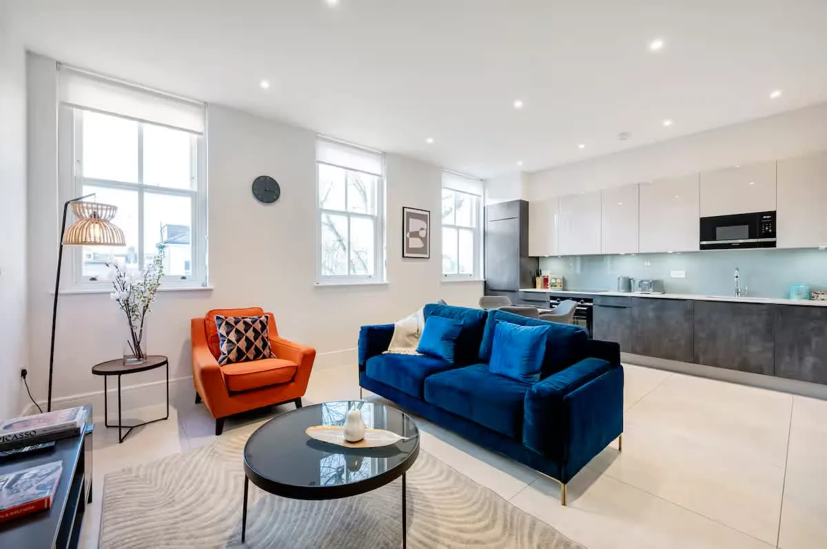 Modern Comfort, In Leafy London Neighbourhood