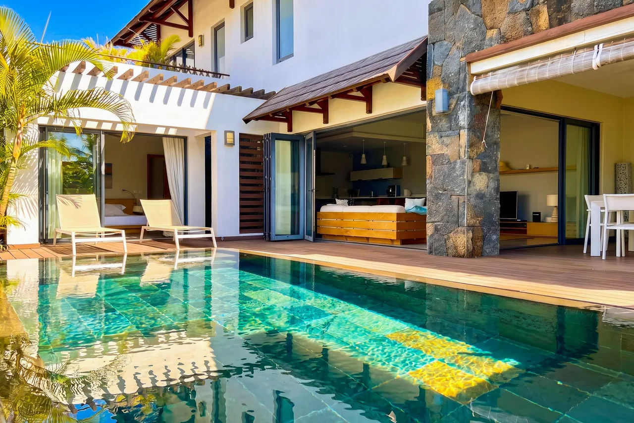 Villa Garden House GH06, Pool & Holidays, 2 Min To Beach