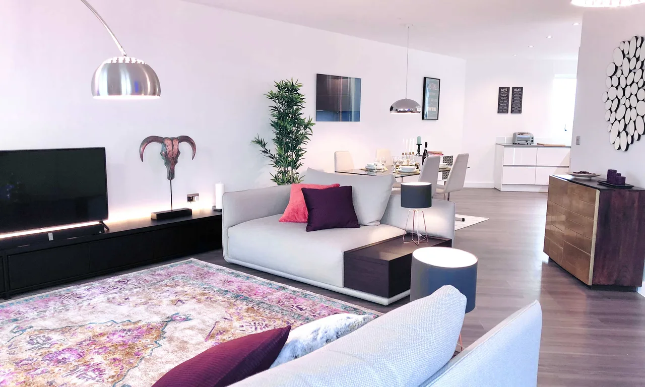 Designer Penthouse in Chobham