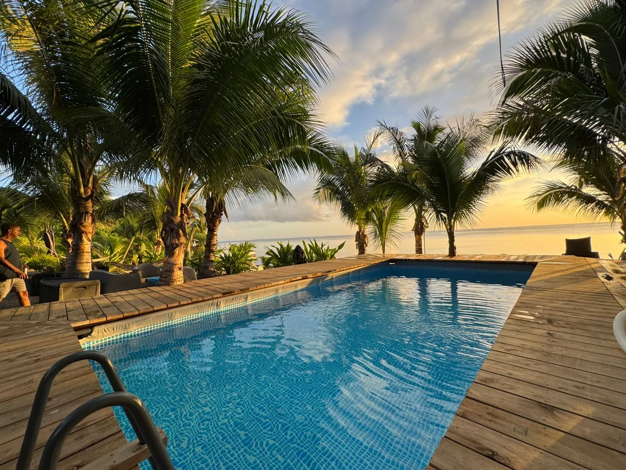 Fare Oaoa · own screened terrace, sleeps 4