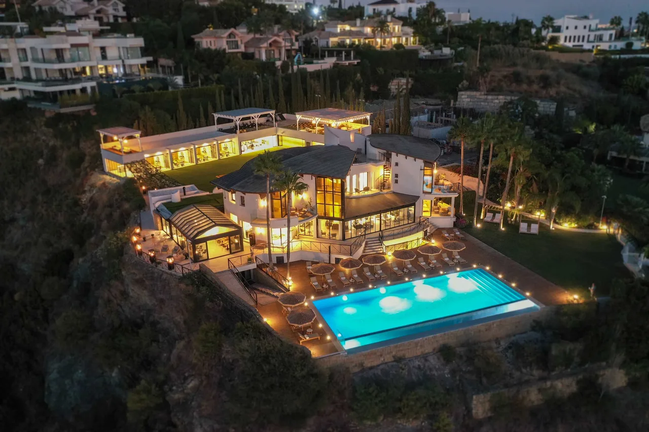 Accessible Luxury Retreat Villa in Marbella