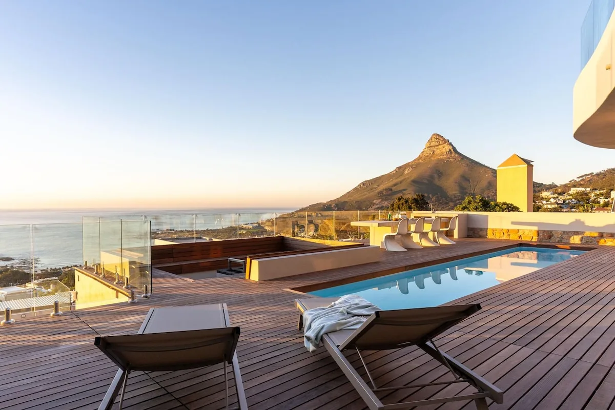 Ocean View Pool Villa in Camps Bay, Cape Town
