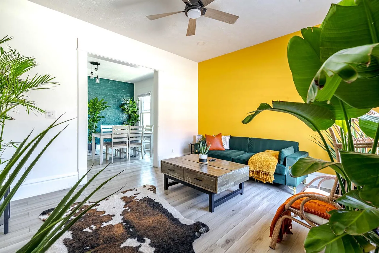 🌿Casa Terra by Jungle House | Near Convention Center, OSU & Nationwide Arena | Downtown & Short North | 5,800+ Reviews | Free Parking