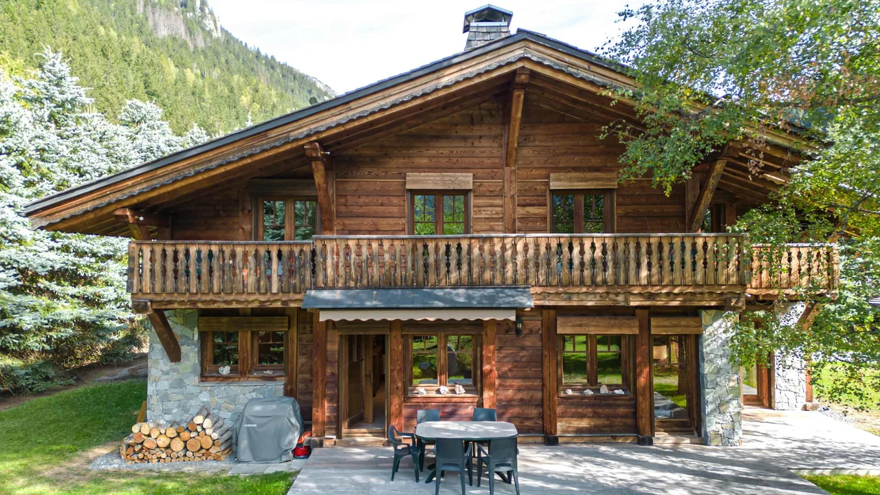 Rustic Mountain Chalet for Group Escapes